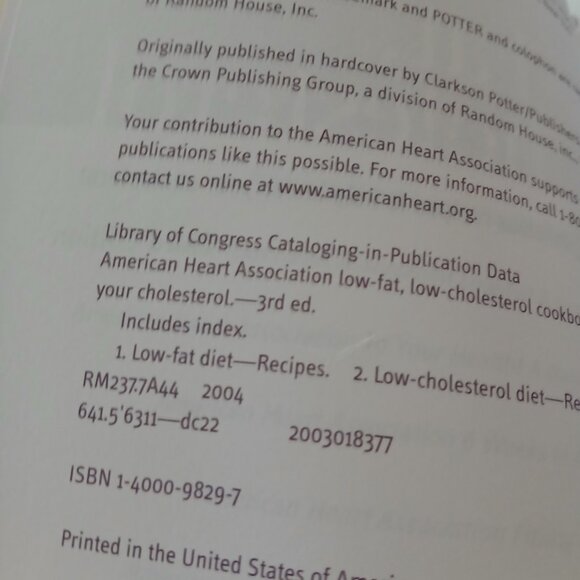 Low Fat Low Cholesterol Cookbook by AHA  Paperback GUC - Picture 6 of 8